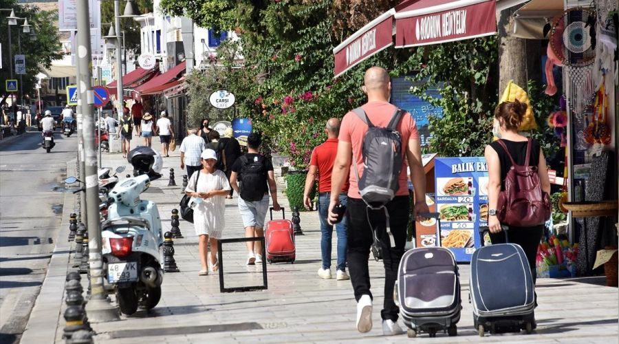 Yerli Turist 107 Milyar Tl Harcadi H1412383 11 684