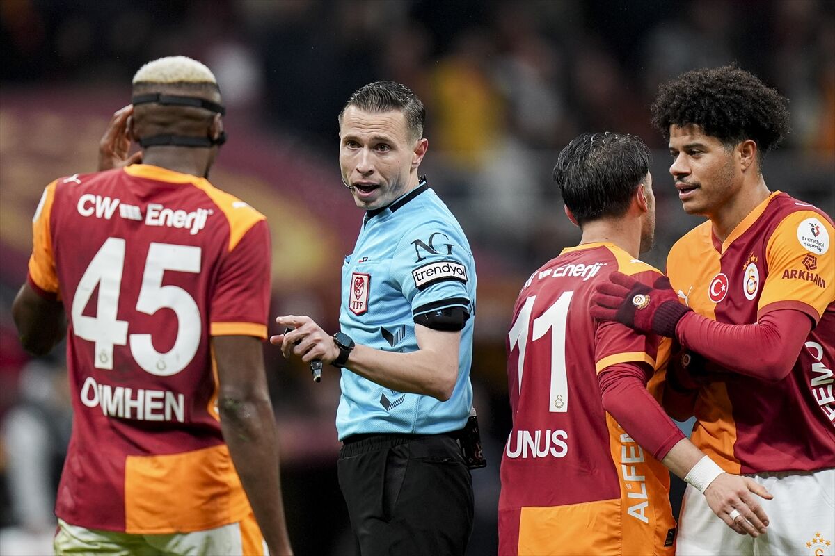 A A 20260201 40430800 40430793 G A L A T A S A R A Y Z E C O R N E R K A Y S E R I S P O R