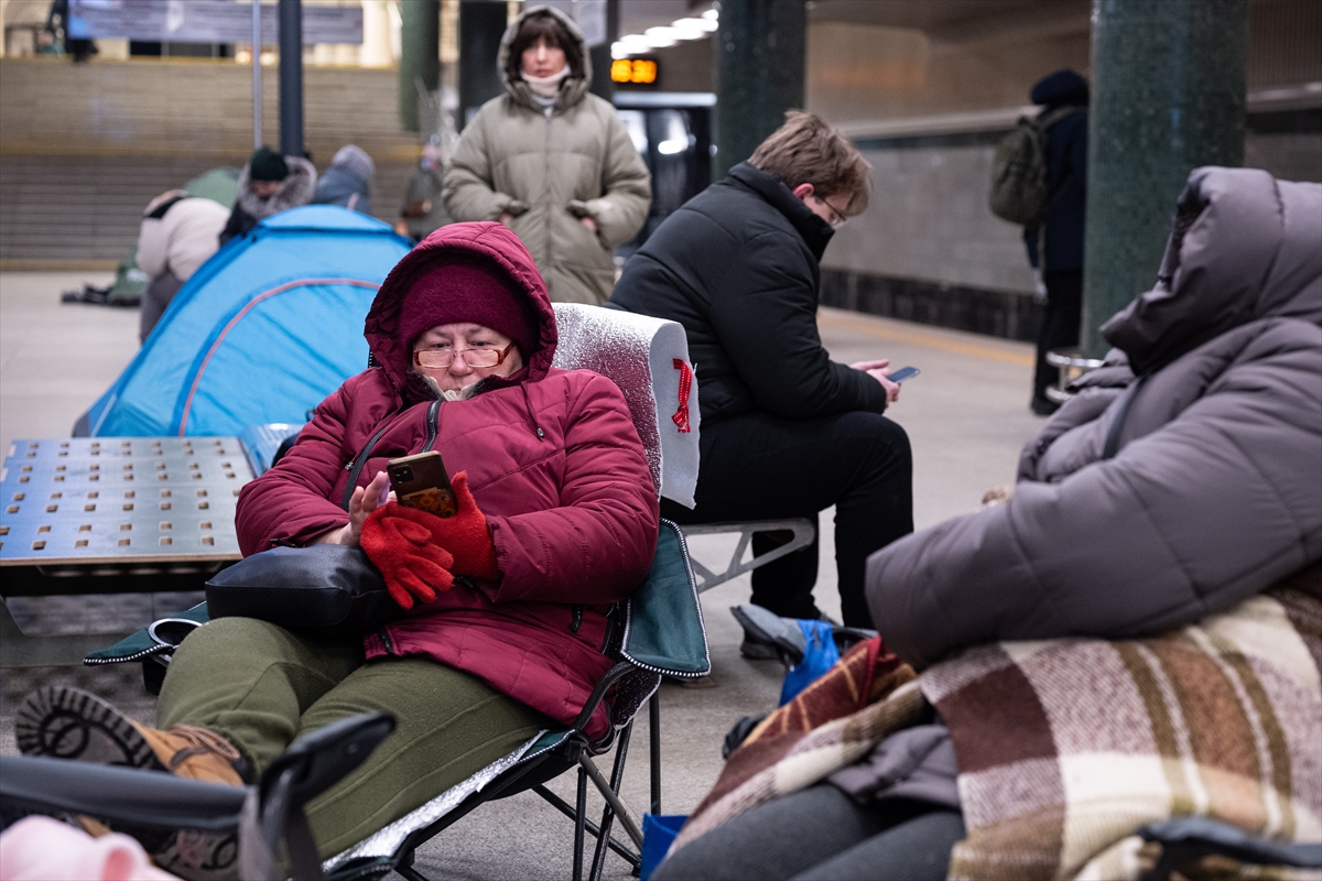 A A 20260203 40444515 40444509 U K R A Y N A R U S Y A N I N G E C E Y A R I S I N D A N B U Y A N A H A V A S A L D I R I L A R I N I S U R D U R D U G U N U A C I K L A D I