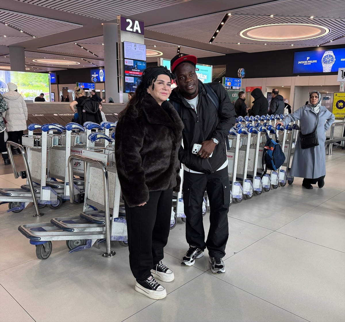 A A 20260203 40447155 40447153 J U N I O R O L A I T A N B E S I K T A S I C I N I S T A N B U L D A