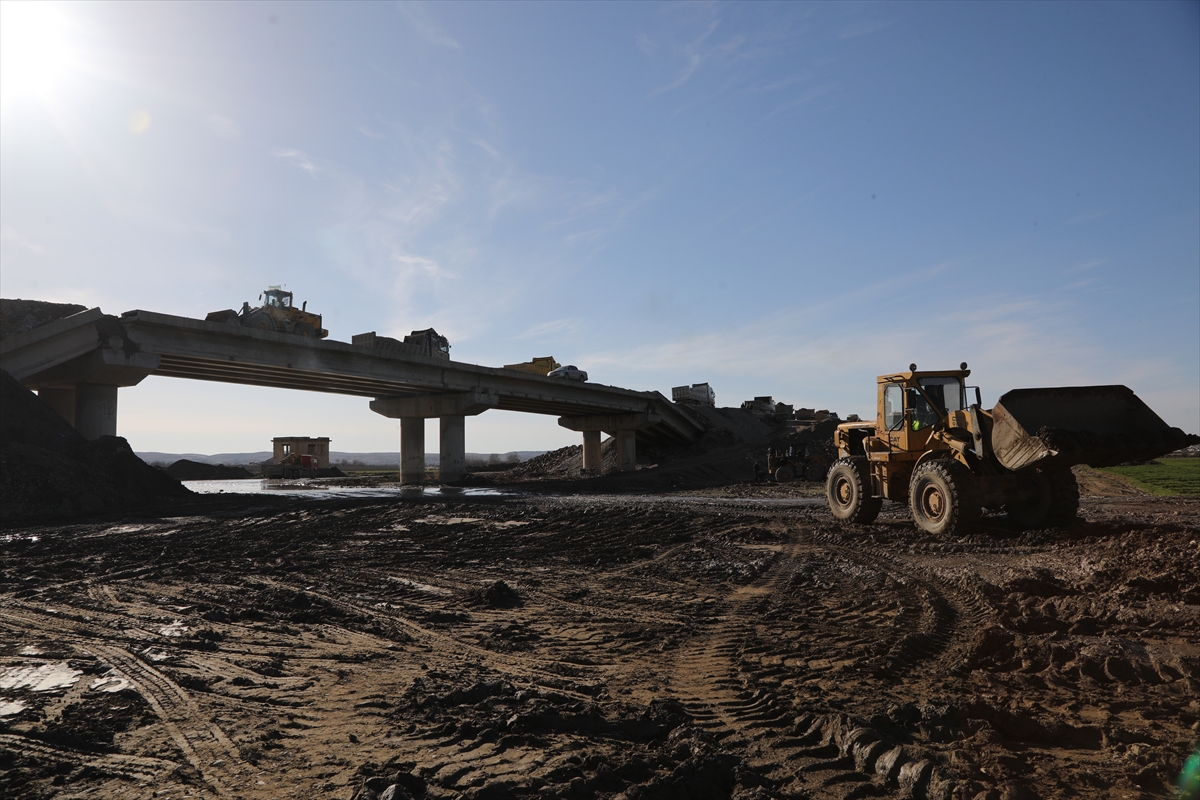 A A 20260205 40463216 40463207 Y P G N I N A Y N U L A R A B I N S U Y U K B E L D E S I N D E P A T L A T T I G I K O P R U Y U H A L K K E N D I I M K A N L A R I Y L A O N A R I Y O R