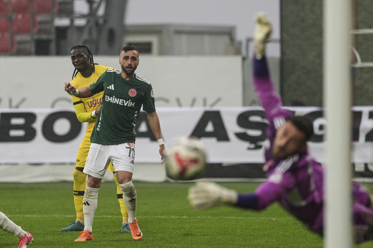 A A 20260208 40495549 40495537 E M I N E V I M U M R A N I Y E S P O R I S T A N B U L S P O R