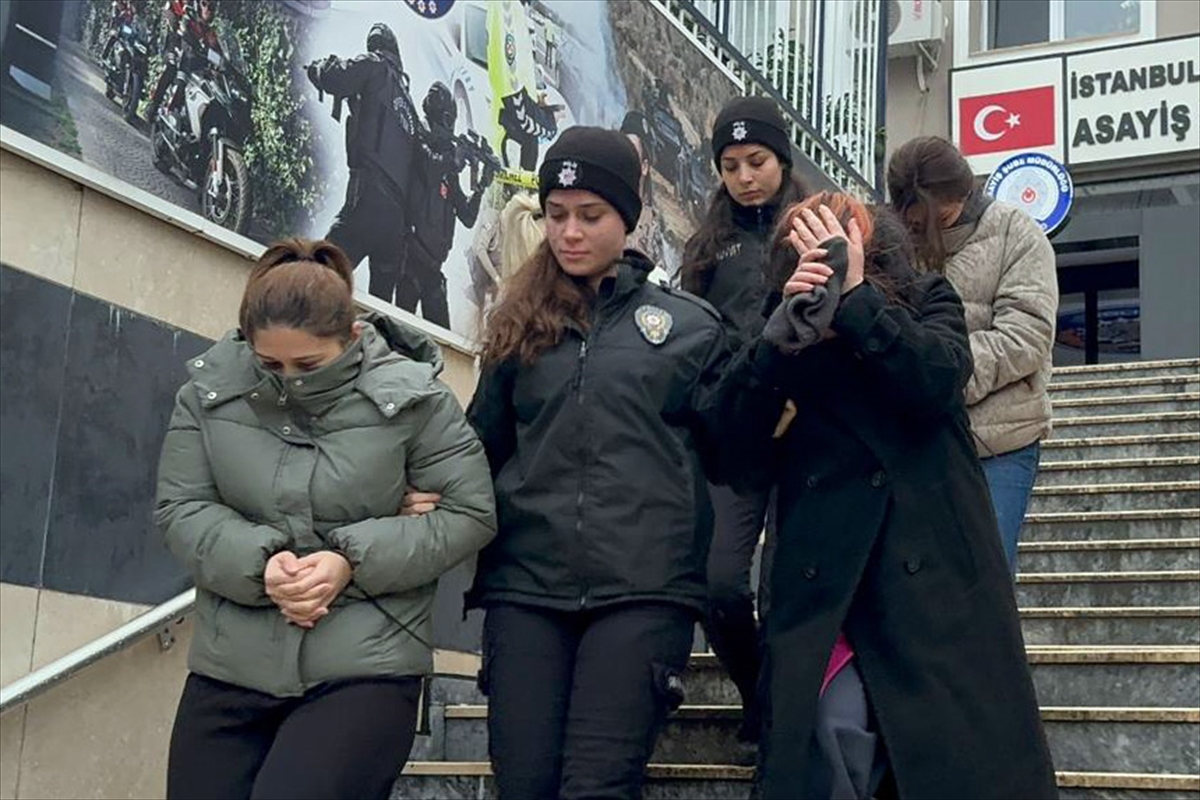 A A 20260209 40499110 40499109 B O R S A D A K A R V A A D I Y L E D O L A N D I R I C I L I G A Y O N E L I K I S T A N B U L M E R K E Z L I S O R U S T U R M A D A Y A K A L A N A N 68 Z A N L I A D L I Y E D E