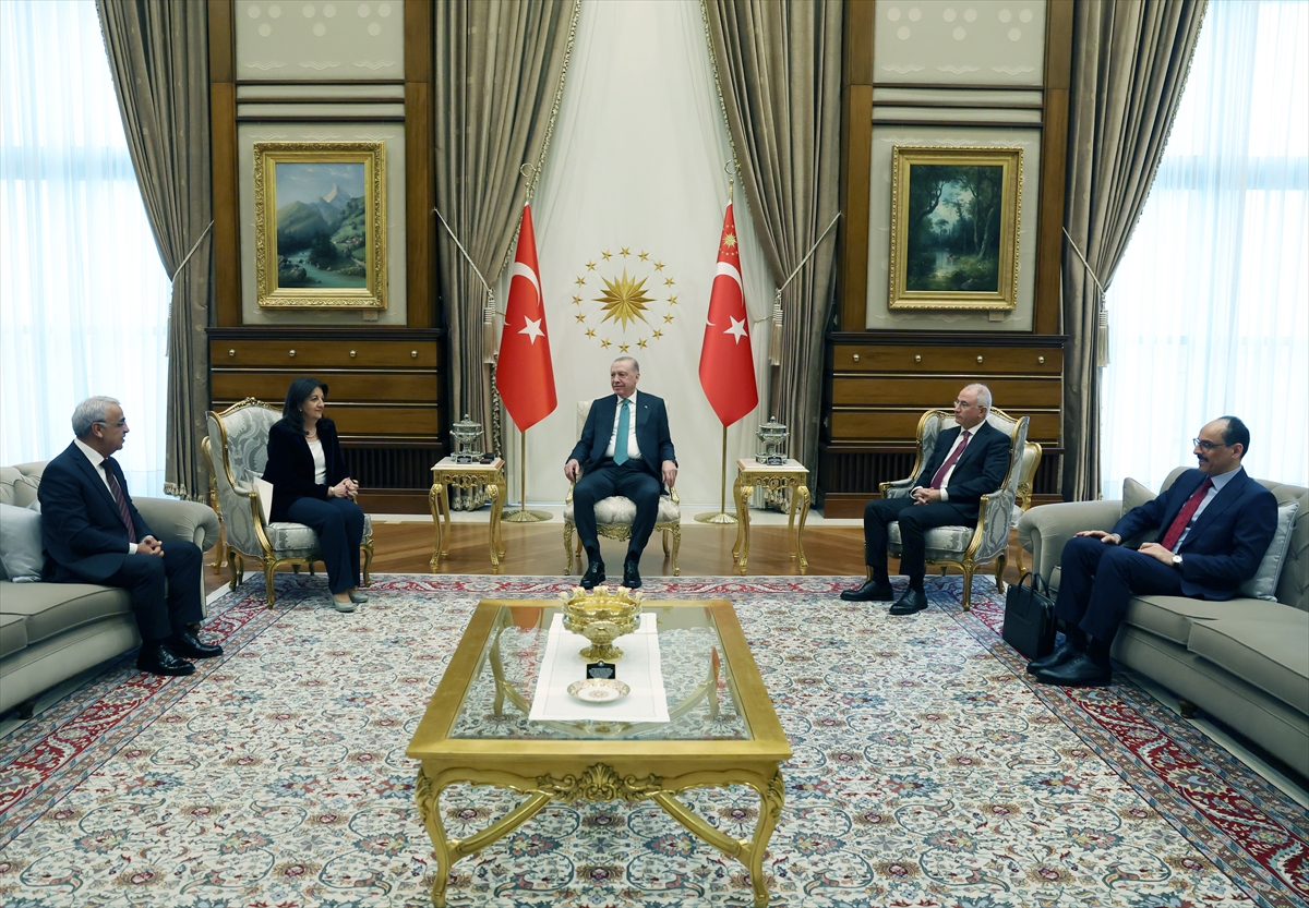 A A 20260211 40521650 40521646 C U M H U R B A S K A N I E R D O G A N D E M P A R T I H E Y E T I N I K A B U L E T T I