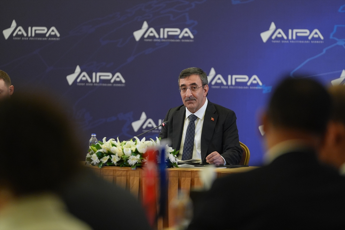 A A 20260217 40580761 40580756 C U M H U R B A S K A N I Y A R D I M C I S I Y I L M A Z T E K N O L O J I E K O S I S T E M I S T R A T E J I K D I Y A L O G T O P L A N T I S I N D A K O N U S T U