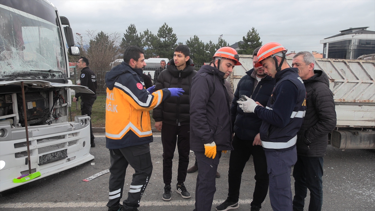 A A 20260218 40595102 40595100 B O L U D A Z I N C I R L E M E T R A F I K K A Z A S I N D A 7 K I S I Y A R A L A N D I