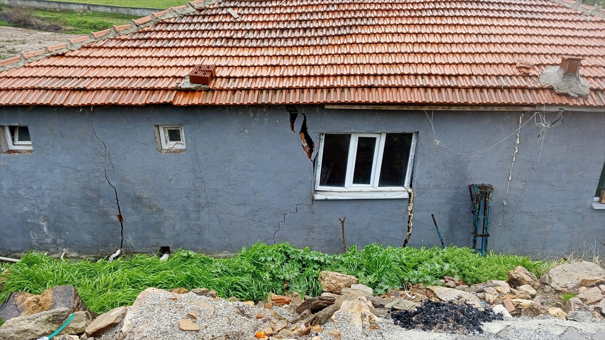 A A 20260219 40608373 40608369 M A N I S A D A H E Y E L A N R I S K I N E D E N I Y L E 10 E V T A H L I Y E E D I L D I