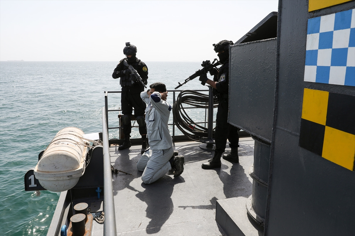 A A 20260219 40608900 40608890 I R A N I L E R U S Y A U M M A N D E N I Z I V E H I N T O K Y A N U S U N U N K U Z E Y I N D E T A T B I K A T A B A S L A D I