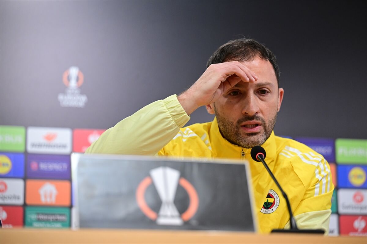 A A 20260225 40662386 40662380 N O T T I N G H A M F O R E S T F E N E R B A H C E M A C I N A D O G R U