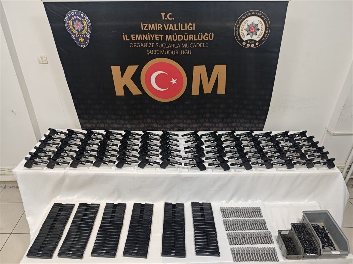 A A 20260226 40669751 40669749 I Z M I R M E R K E Z L I 3 I L D E S U C O R G U T U N E Y O N E L I K O P E R A S Y O N D A 23 S U P H E L I Y A K A L A N D I