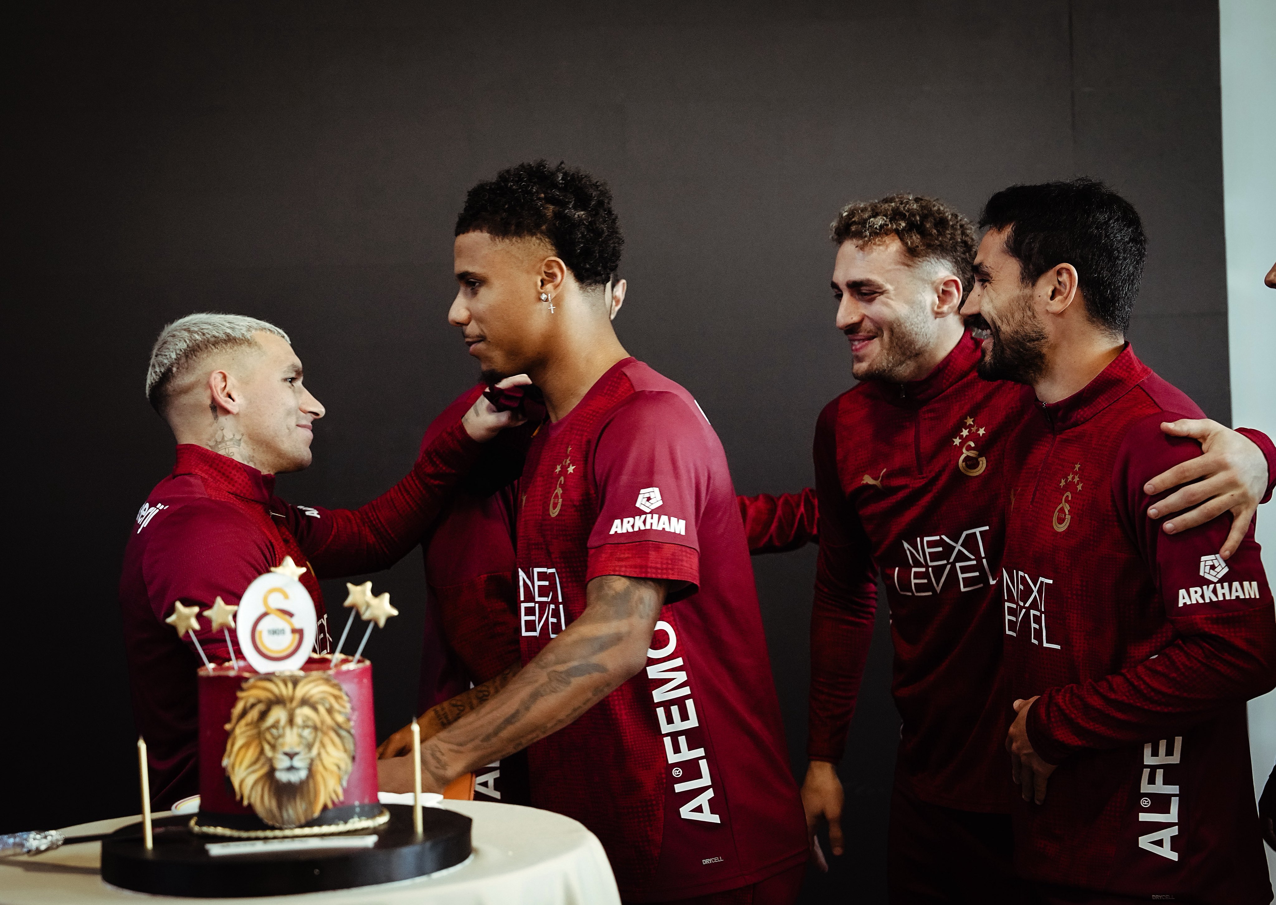 H A5 C Xx Eak A Alwdh