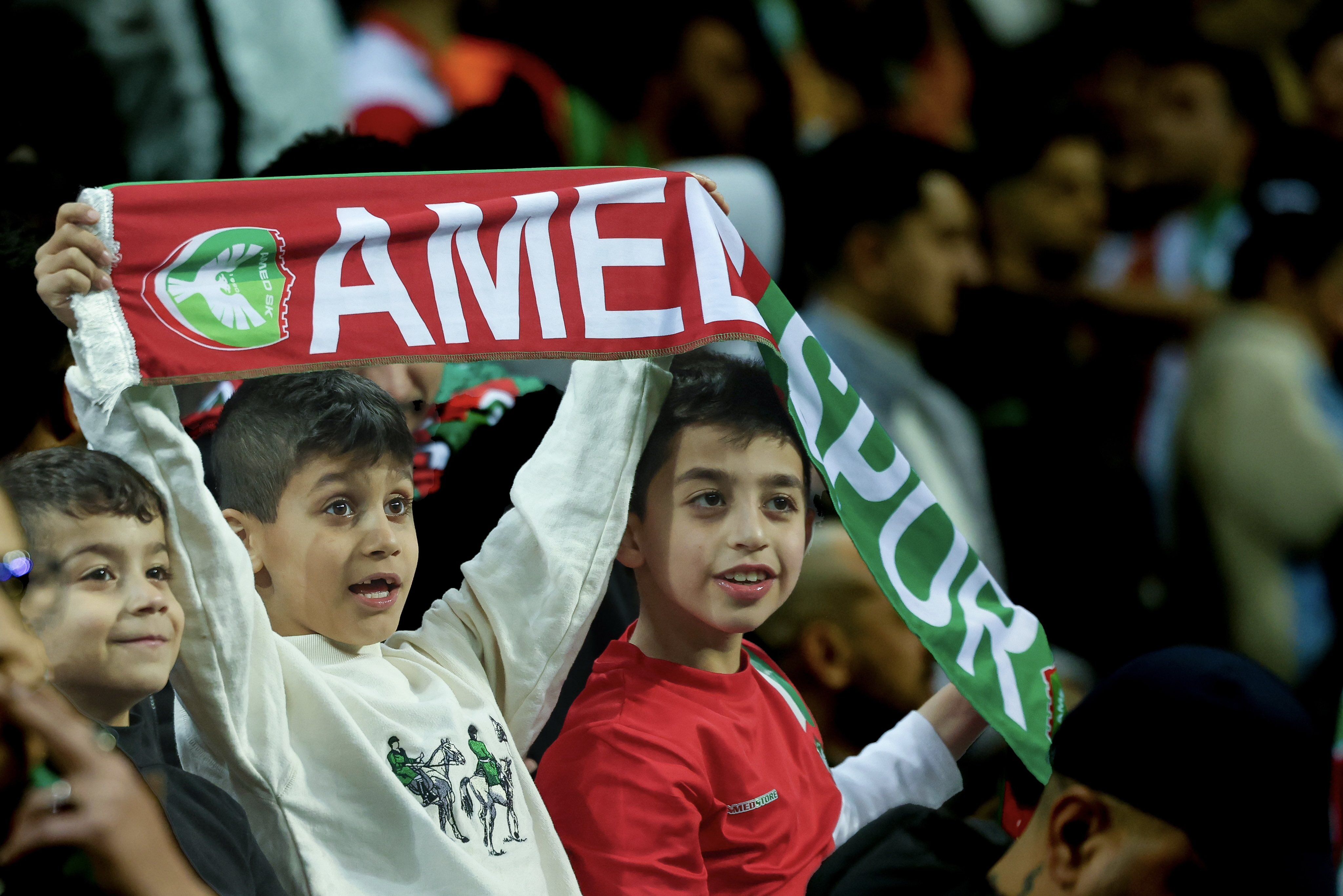 H B52G55 X U A Av3Z A