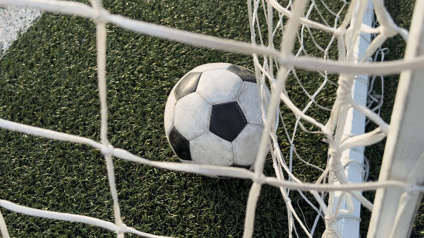 Premier Ligde Futbolculara Oruclarini Acma Izni Verilecek 1Sxu