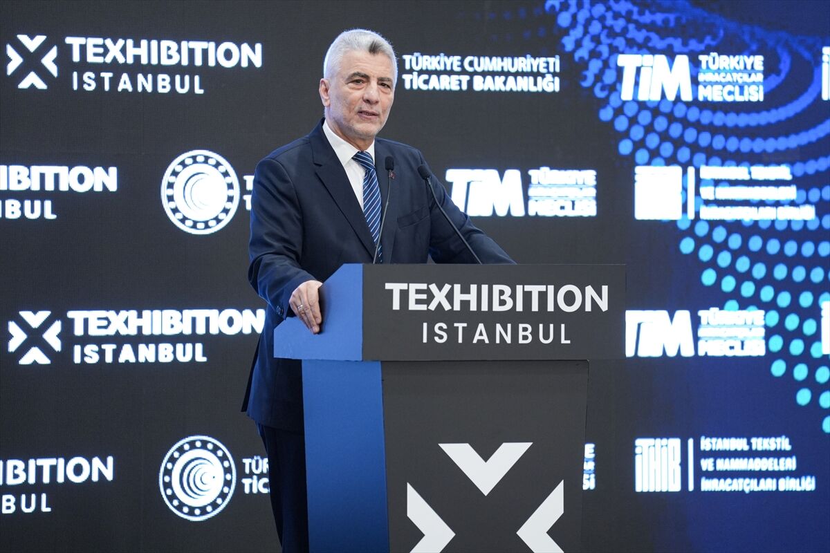 A A 20260304 40730366 40730362 T I C A R E T B A K A N I B O L A T T E X H I B I T I O N I S T A N B U L F U A R I N D A K O N U S T U