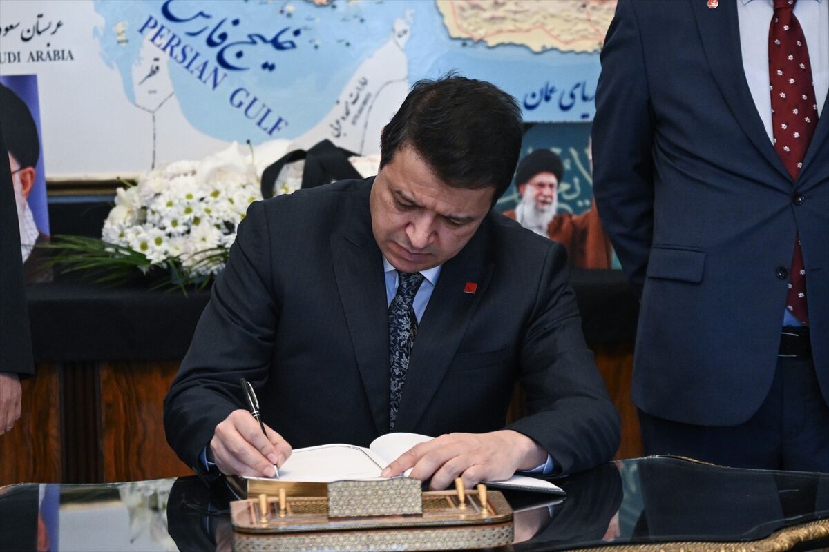 A A 20260304 40730826 40730808 I R A N I N A N K A R A B U Y U K E L C I L I G I N D E I R A N L I D E R I H A M A N E Y I C I N T A Z I Y E D E F T E R I A C I L D I