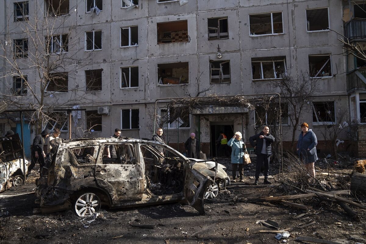 A A 20260310 40787603 40787599 U K R A Y N A R U S Y A N I N S L O V Y A N S K A D U Z E N L E D I G I S A L D I R I D A E N A Z 4 K I S I O L D U 20 K I S I Y A R A L A N D I