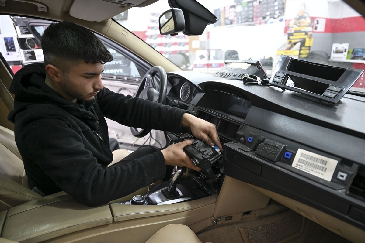 A A 20260311 40792278 40792276 O T O S E S S I S T E M I E S N A F I D U Z E N L E M E B E K L I Y O R