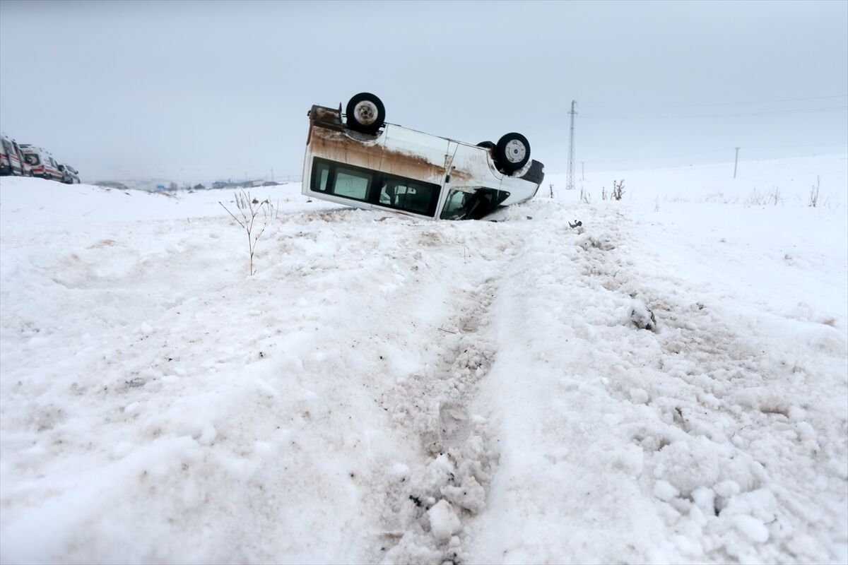 A A 20260316 40836848 40836845 K A R S T A K O Y M I N I B U S U Y O L D A N C I K I P T E R S D O N D U 5 K I S I Y A R A L A N D I