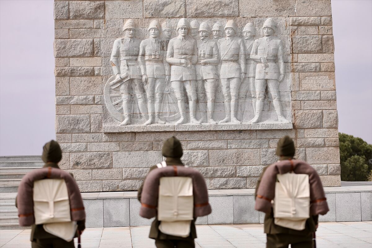 A A 20260318 40858626 40858625 18 M A R T S E H I T L E R I A N M A G U N U V E C A N A K K A L E D E N I Z Z A F E R I N I N 111 Y I L D O N U M U