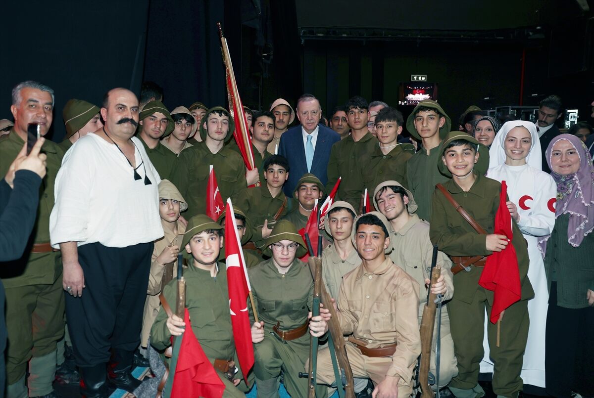 A A 20260318 40861220 40861204 S U H E D A 1915 T I Y A T R O O Y U N U B E S T E P E M I L L E T K O N G R E V E K U L T U R M E R K E Z I N D E S A H N E L E N D I