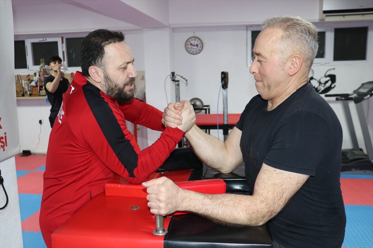 A A 20260325 40919232 40919225 S I V A S T A M I L L I B I L E K G U R E S C I L E R T U R K I Y E S A M P I Y O N A S I N D A K U R S U Y U H E D E F L I Y O R