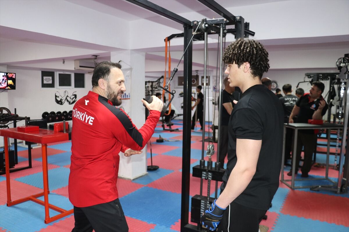 A A 20260325 40919232 40919230 S I V A S T A M I L L I B I L E K G U R E S C I L E R T U R K I Y E S A M P I Y O N A S I N D A K U R S U Y U H E D E F L I Y O R