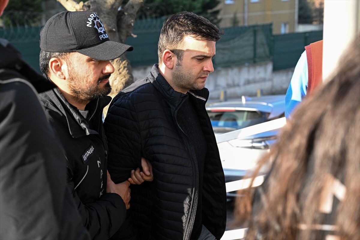 A A 20260326 40926863 40926859 I S T A N B U L D A K I U Y U S T U R U C U S O R U S T U R M A S I N D A G O Z A L T I N A A L I N A N 14 S U P H E L I A D L I Y E D E