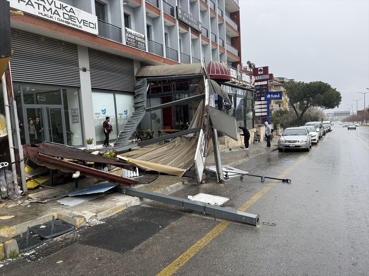 A A 20260328 40949310 40949300 D E N I Z L I D E K U V V E T L I R U Z G A R H A Y A T I O L U M S U Z E T K I L I Y O R