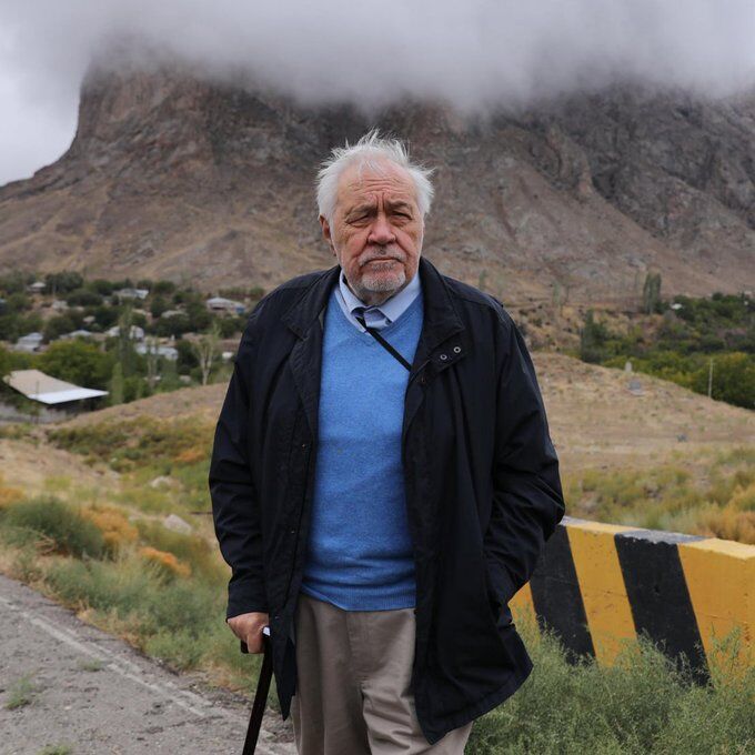 H D Sqz0C Wo A A Jjqz