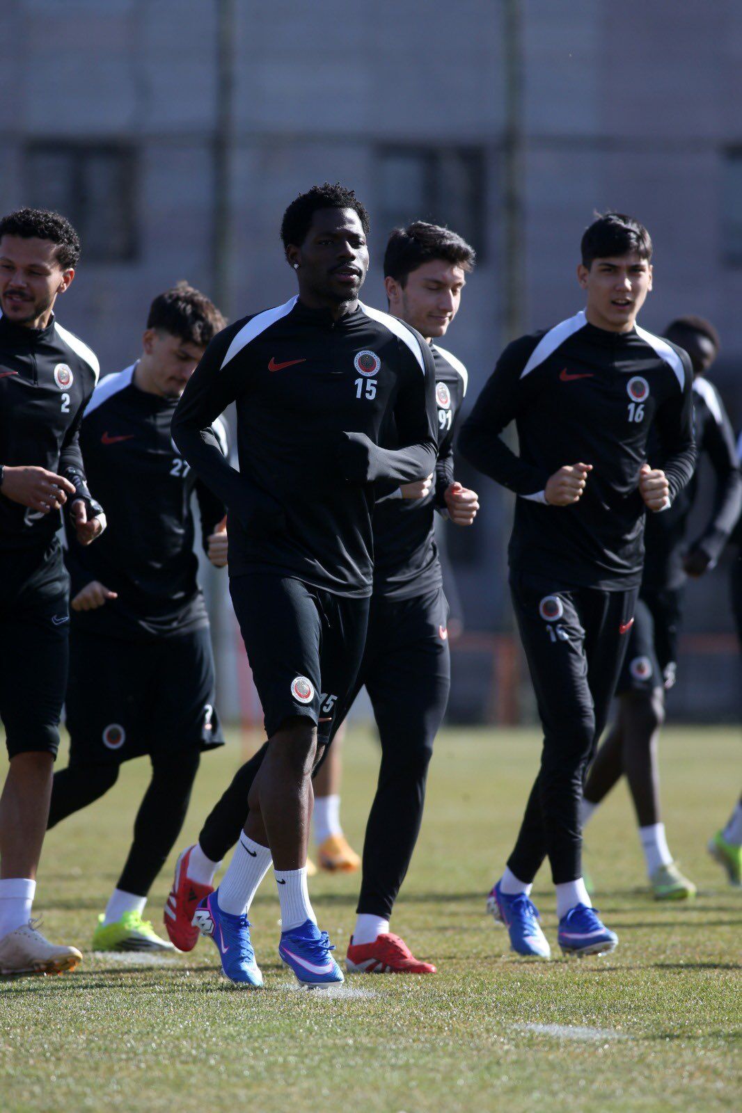 H D U A3Zg W M A A G Lx D