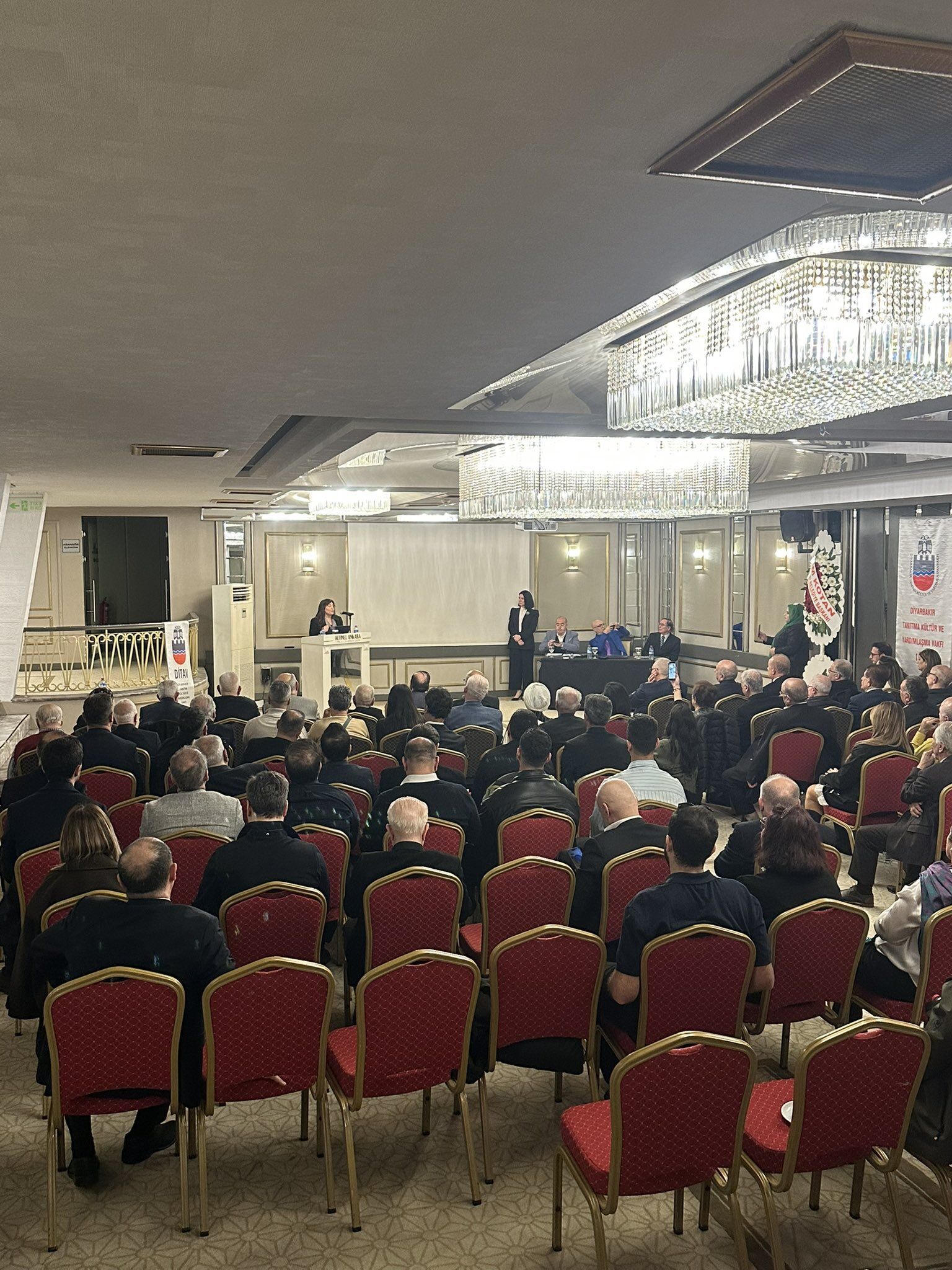 H Ehiwktb E A Al P5 Z