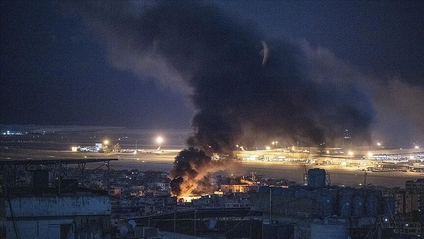 Thumbs B C 2F03D8168Fa50Ea3420D52229Bbb8A11-1