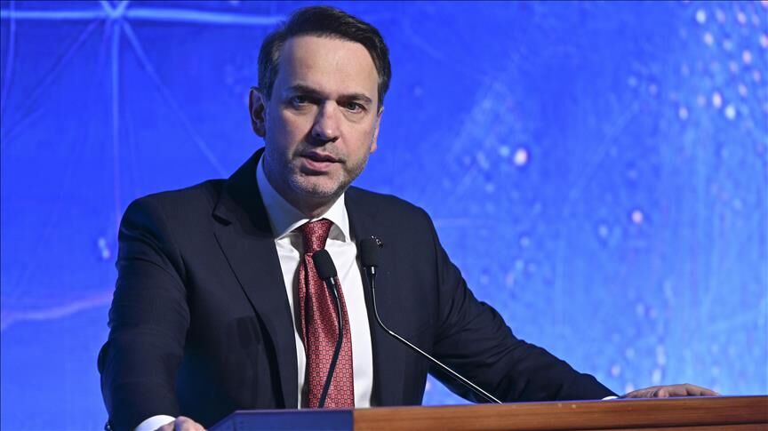 Thumbs B C 9B0A4Ca3A72482599Ad01E0977Ddbcfe