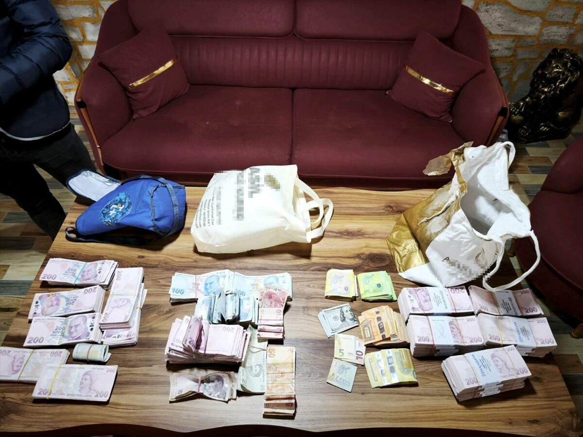 A A 20260401 40982111 40982110 N E V S E H I R D E E S Z A M A N L I F U H U S O P E R A S Y O N U N D A 7 S U P H E L I Y A K A L A N D I