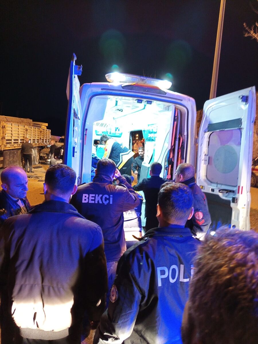 A A 20260402 40990838 40990837 M A R D I N D E P A R K H A L I N D E K I T I R A C A R P A N O T O M O B I L D E K I 5 K I S I Y A R A L A N D I