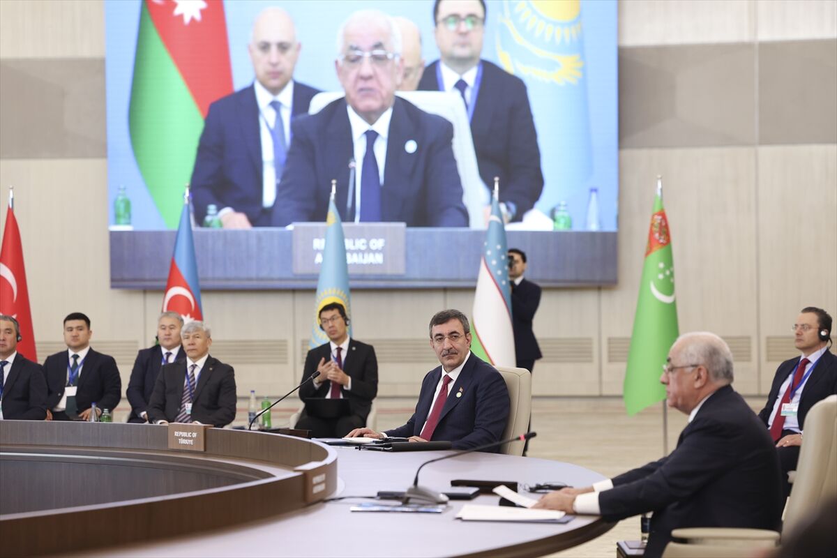 A A 20260402 40992127 40992118 T D T U Y E D E V L E T L E R I H U K U M E T B A S K A N L A R I V E C U M H U R B A S K A N I Y A R D I M C I L A R I T O P L A N T I S I