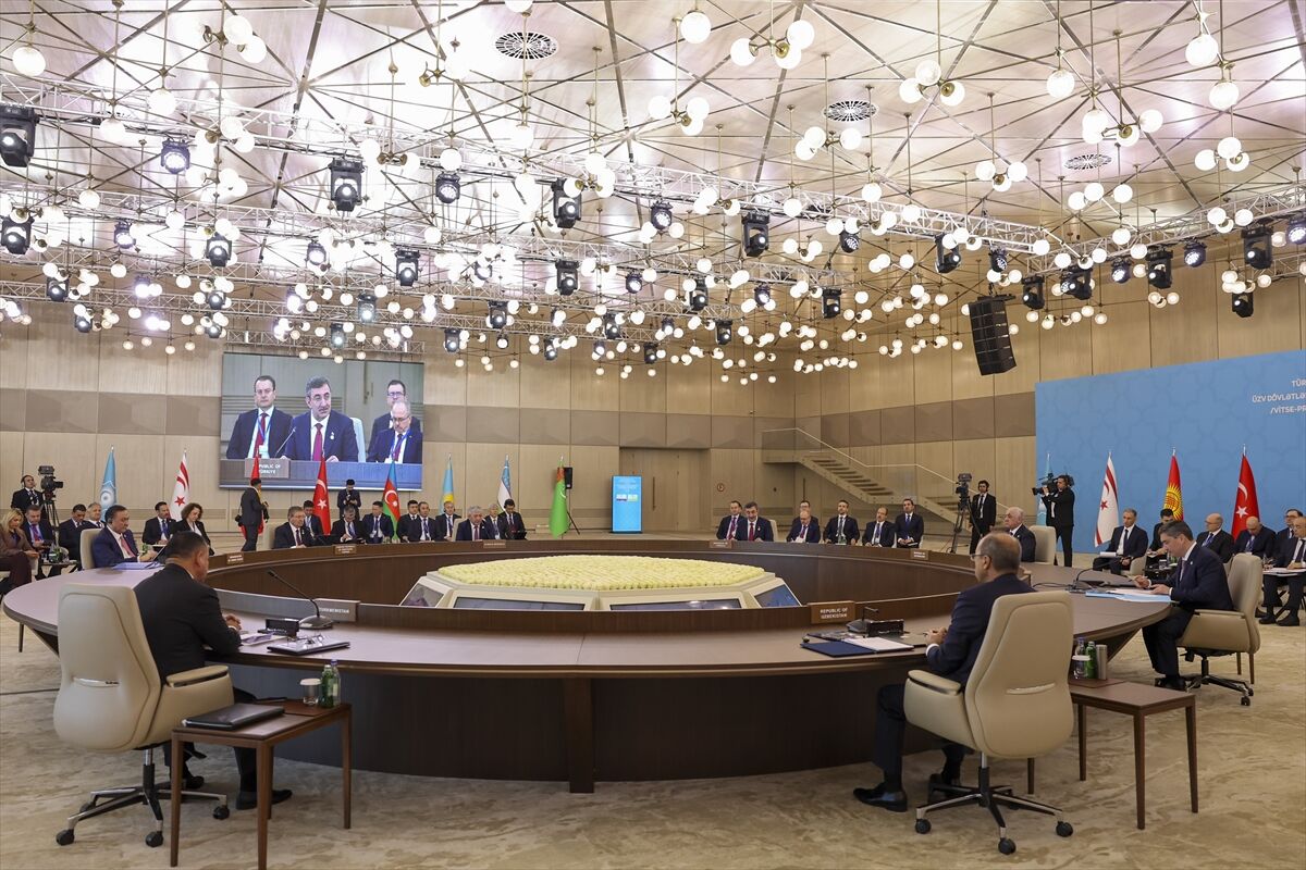 A A 20260402 40992127 40992124 T D T U Y E D E V L E T L E R I H U K U M E T B A S K A N L A R I V E C U M H U R B A S K A N I Y A R D I M C I L A R I T O P L A N T I S I