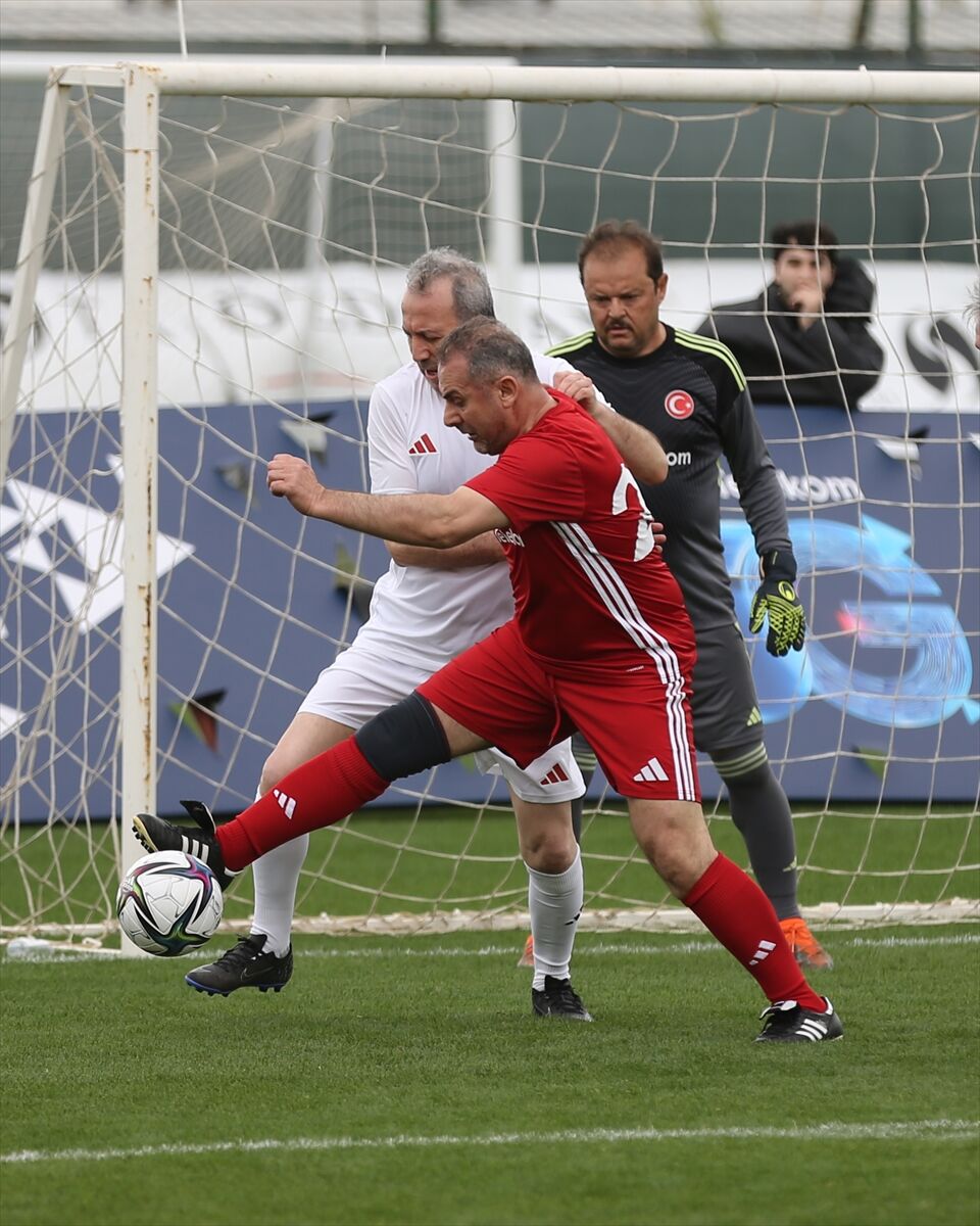 A A 20260402 40994965 40994960 T U R K D U N Y A S I P A R L A M E N T O L A R A R A S I F U T B O L T U R N U V A S I A N T A L Y A D A B A S L A D I