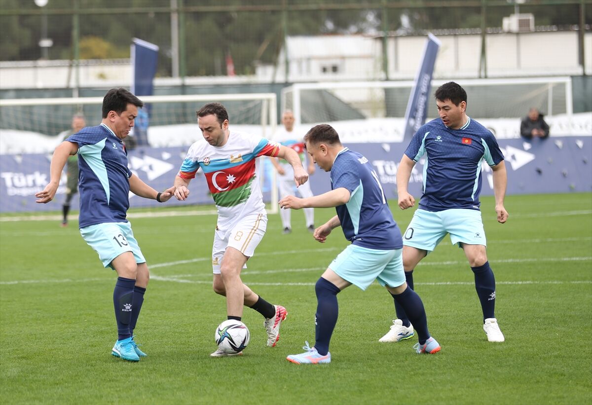 A A 20260402 40995280 40995265 T U R K D U N Y A S I P A R L A M E N T O L A R A R A S I F U T B O L T U R N U V A S I A N T A L Y A D A B A S L A D I