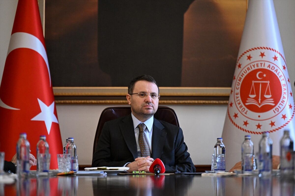 A A 20260402 40998872 40998870 A D A L E T B A K A N I G U R L E K N E V S E H I R L I I S I N S A N L A R I N I K A B U L E T T I-1