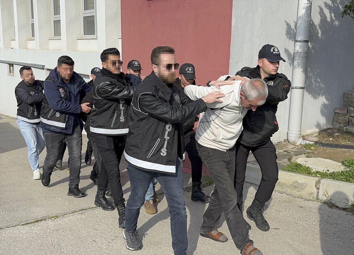 A A 20260403 41000184 41000181 A D A N A D A G E R I D O N U S U M T E S I S I G O R U N U M L U F A B R I K A D A K A C A K S I G A R A U R E T E N 2 K I S I T U T U K L A N D I