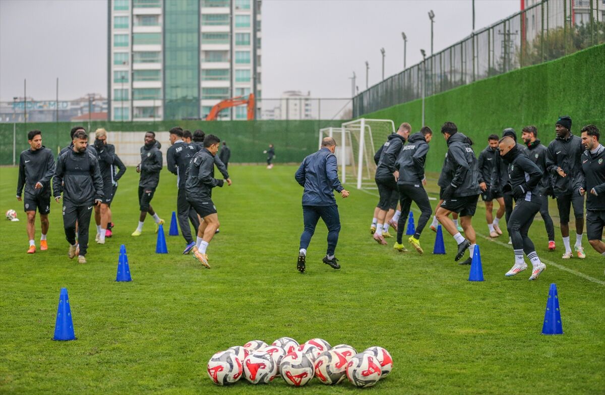 A A 20260403 41001255 41001248 A M E D S P O R T I F F A A L I Y E T L E R S U P E R L I G H E D E F I N E O D A K L A N D I