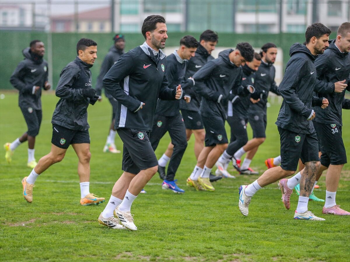 A A 20260403 41001255 41001249 A M E D S P O R T I F F A A L I Y E T L E R S U P E R L I G H E D E F I N E O D A K L A N D I