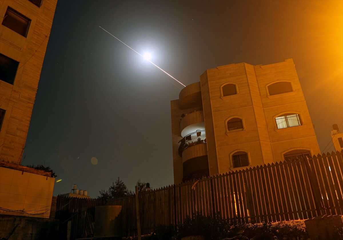 A A 20260403 41008333 41008332 I R A N I N I S R A I L E M I S I L L E M E O L A R A K F I R L A T T I G I F U Z E L E R B A T I S E R I A S E M A L A R I N D A G O R U N T U L E N D I