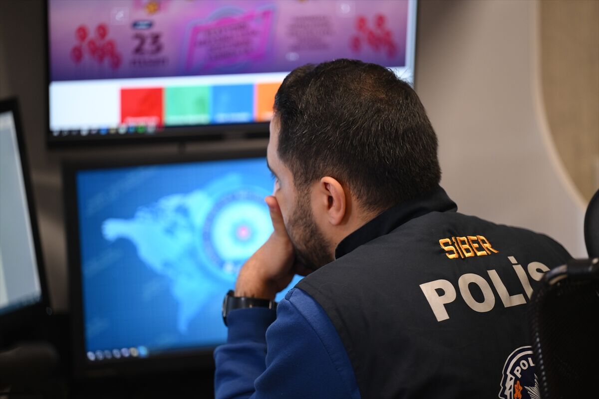 A A 20260404 41009418 41009404 I S T A N B U L U N S I B E R P O L I S I K O L A Y P A R A Y U K S E K K A Z A N C D O L A N D I R I C I L A R I N A G O Z A C T I R M A D I