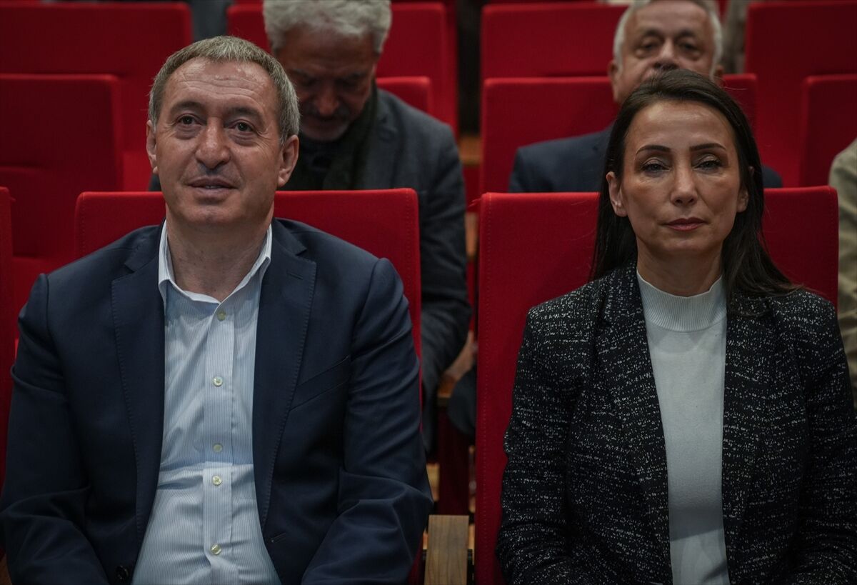 A A 20260404 41011724 41011722 D E M P A R T I E S G E N E L B A S K A N I B A K I R H A N S Y K P N I N 6 O L A G A N K O N G R E S I N D E K O N U S T U