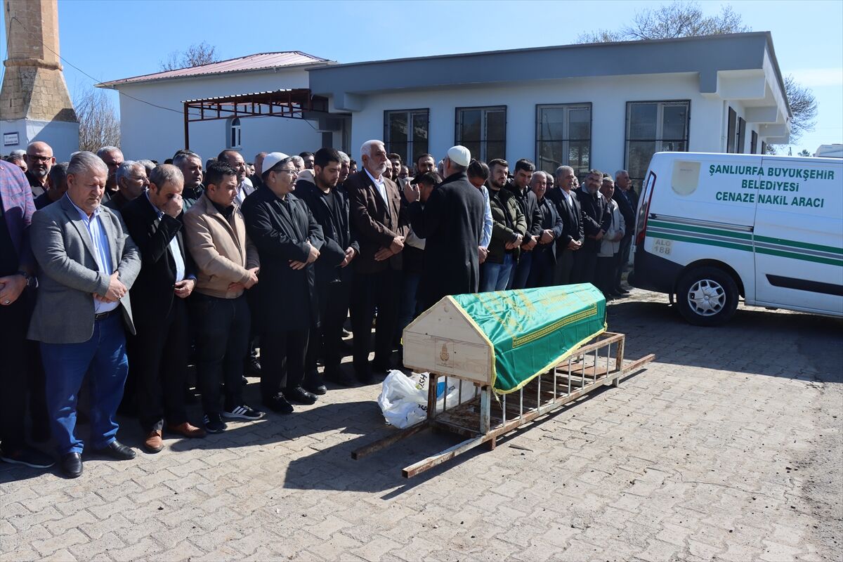 A A 20260406 41027412 41027408 A M P U T E F U T B O L K A R S I L A S M A S I N D A K A L P K R I Z I G E C I R E N A N T R E N O R S A N L I U R F A D A T O P R A G A V E R I L D I