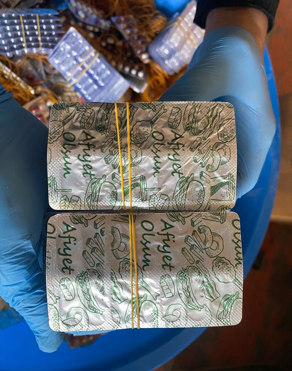 A A 20260407 41035156 41035152 A D A N A D A 703 B I N 43 S E N T E T I K E C Z A E L E G E C I R I L E N O P E R A S Y O N D A 7 Z A N L I T U T U K L A N D I