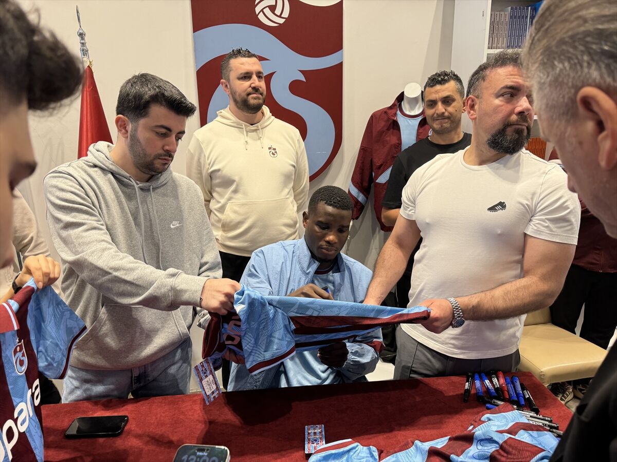 A A 20260409 41059650 41059645 T R A B Z O N S P O R L U F U T B O L C U O N U A C H U T A R A F T A R L A R L A B U L U S T U