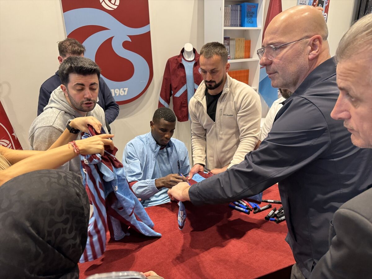 A A 20260409 41059650 41059649 T R A B Z O N S P O R L U F U T B O L C U O N U A C H U T A R A F T A R L A R L A B U L U S T U